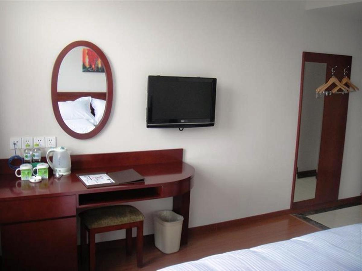 Greentree Inn Ningbo Cconvention Center East Bus Station Express Hotel Ngoại thất bức ảnh